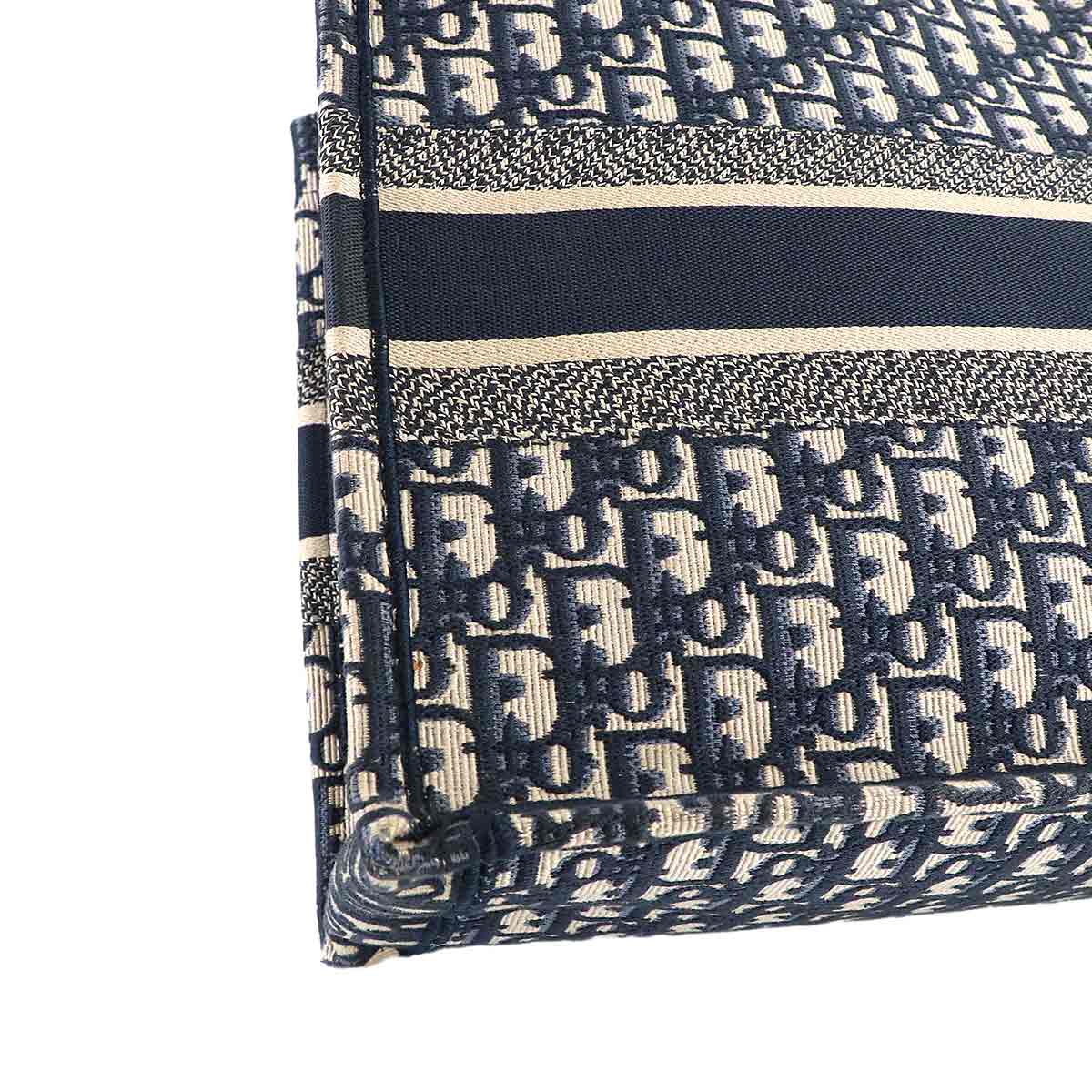 Oblique Book Tote Medium Bag Canvas Navy M1296ZRIW