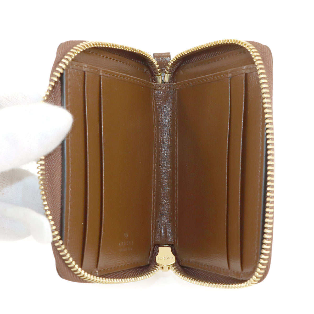 Interlocking G Zip Wallet GG Supreme Canvas Leather 700691