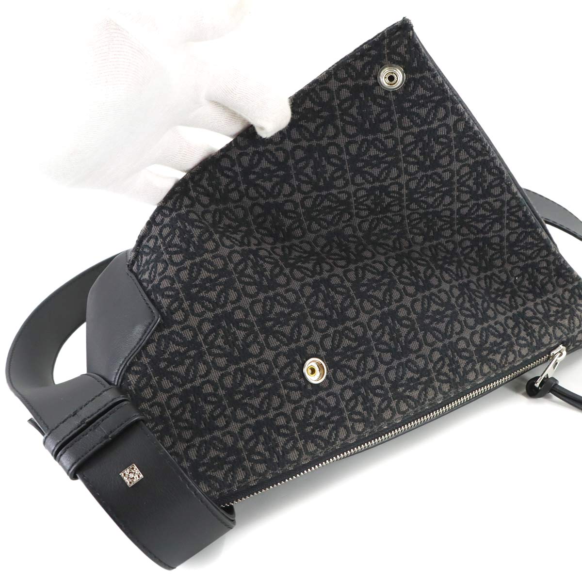 Anton Sling Bag Crossbody Bag Canvas Leather Black Purse