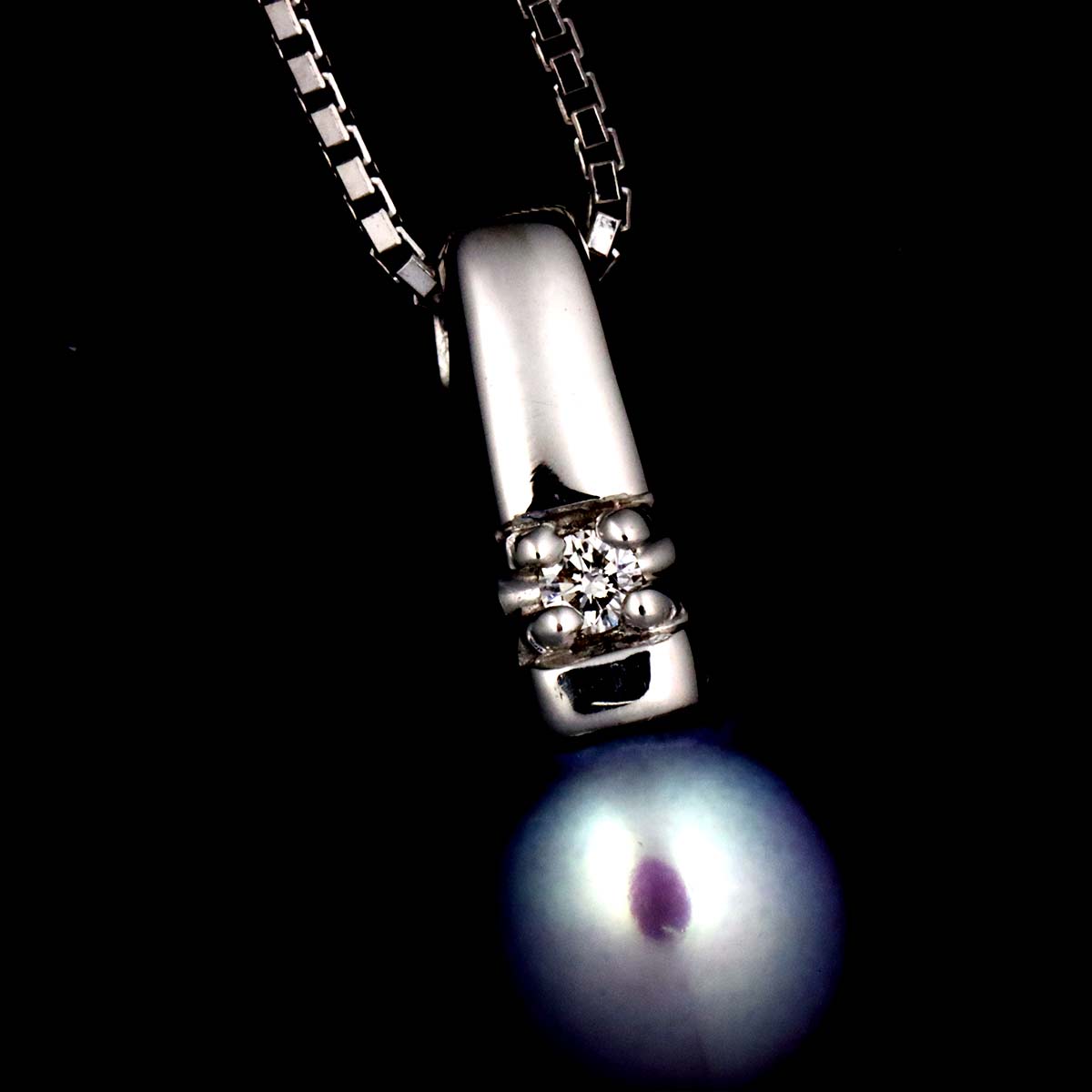 Freshwater pearl 6.4mm Diamond 0.01ct Necklace 14K WG 585