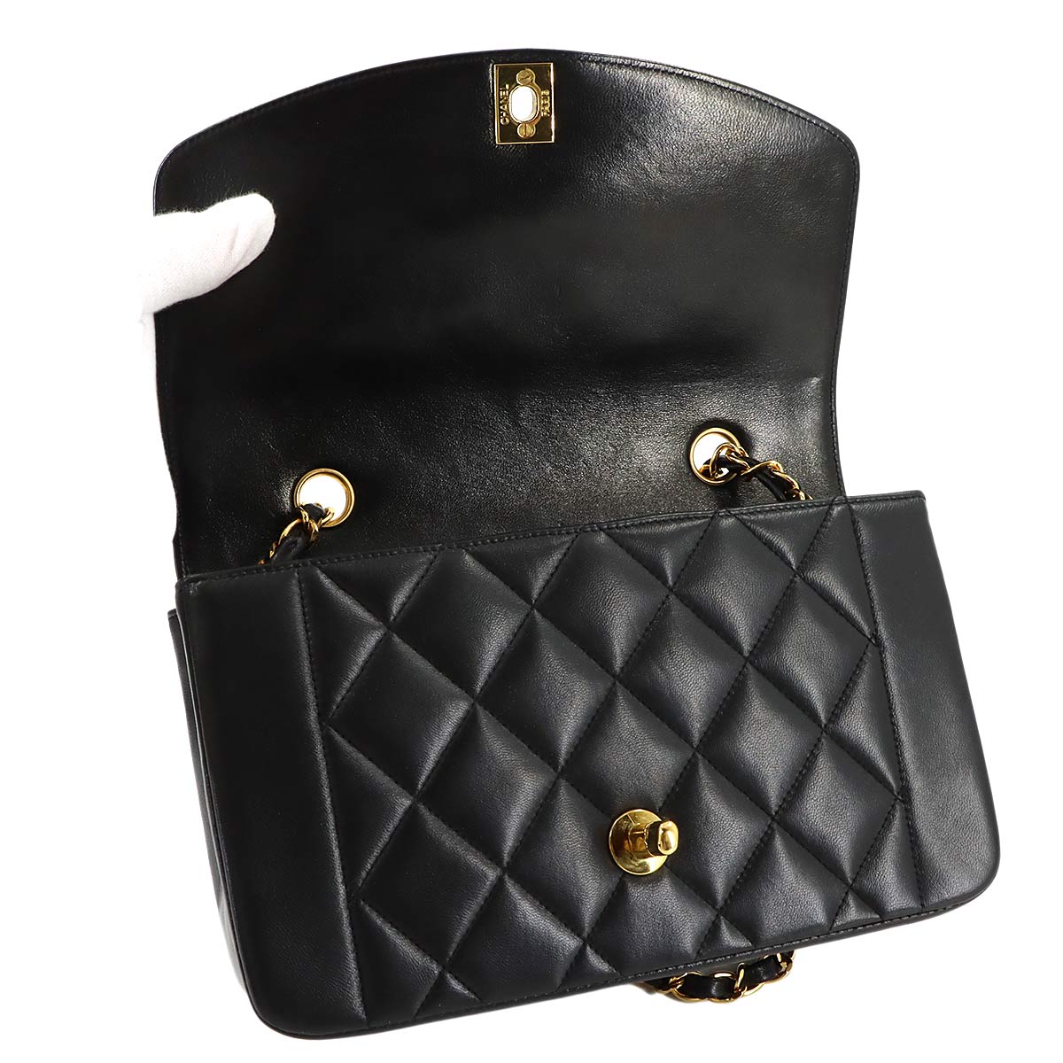 Diana Matelasse 22 Chain Shoulder Bag Leather A01164 Vintage
