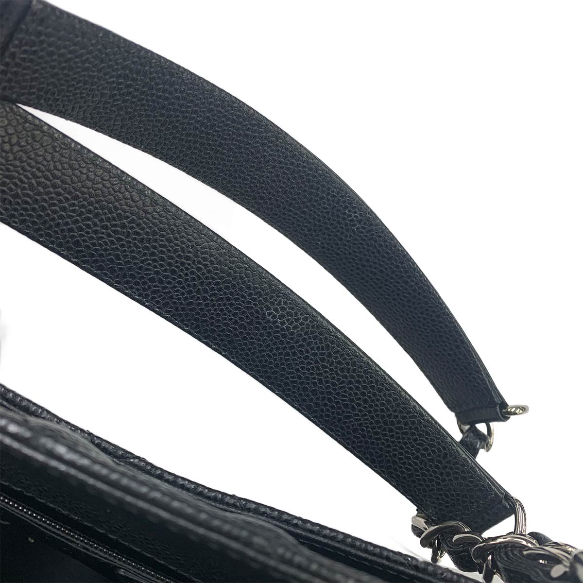 Matelasse Grand Shopping Tote Bag Leather Black GST A50995