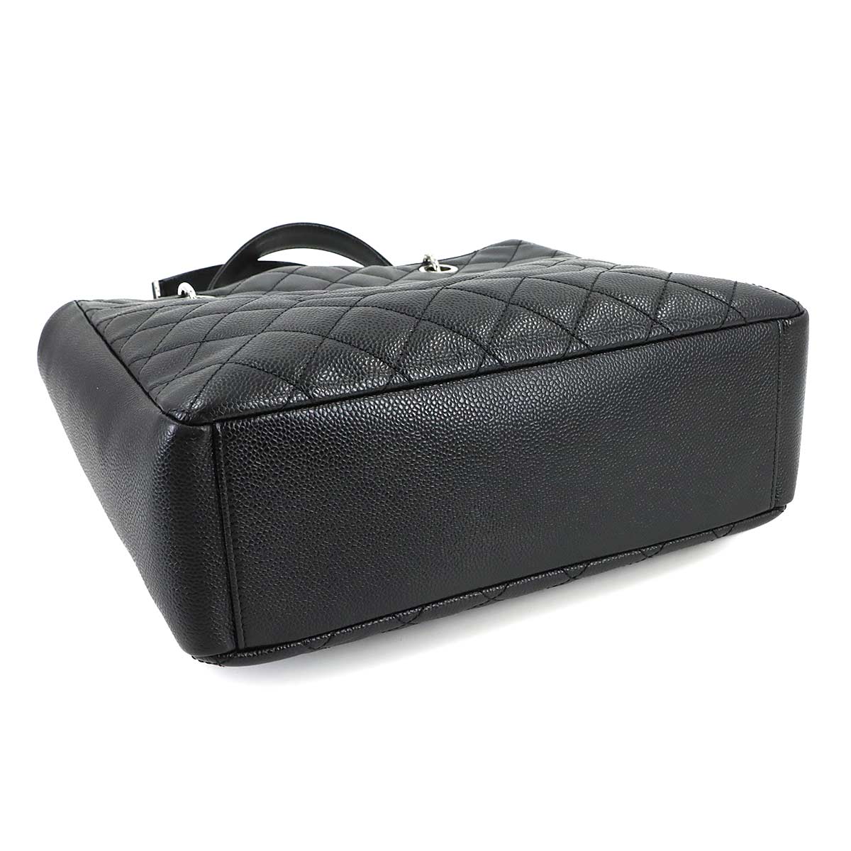 Matelasse Chain Tote Bag Leather Black Purse