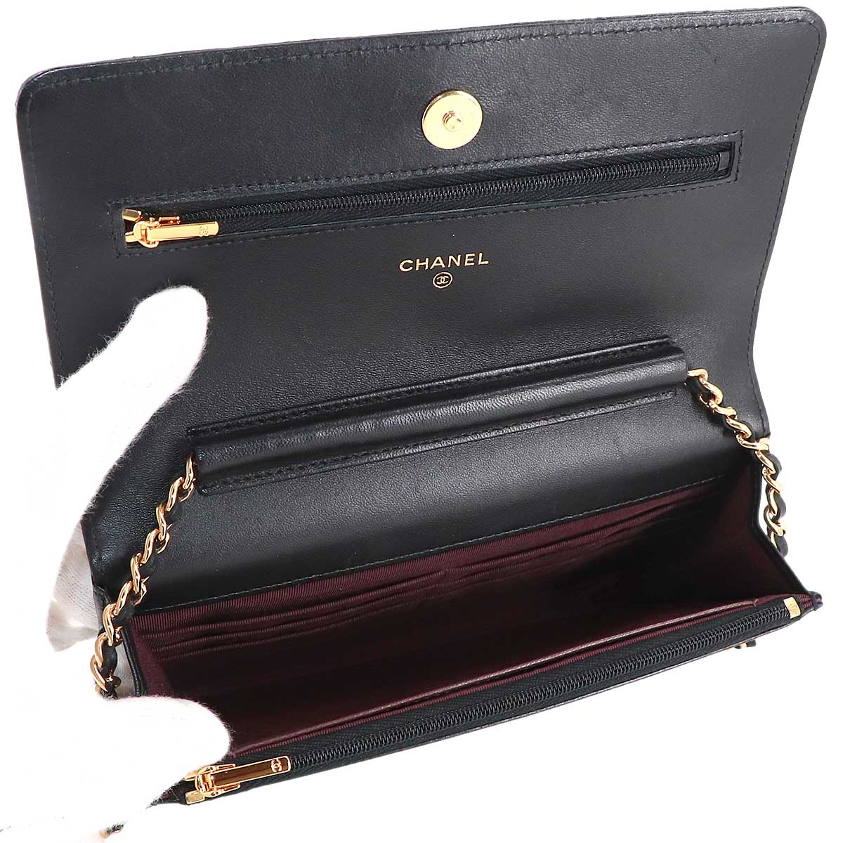 Matelasse Classic Chain Wallet Leather Black AP0250