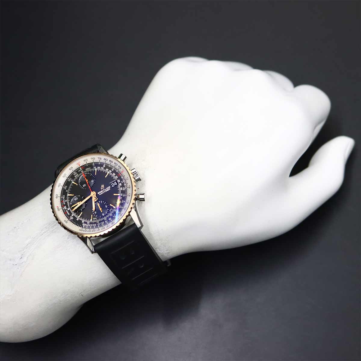 navitimer U13324 PG Chronograph Automatic Mens Watch
