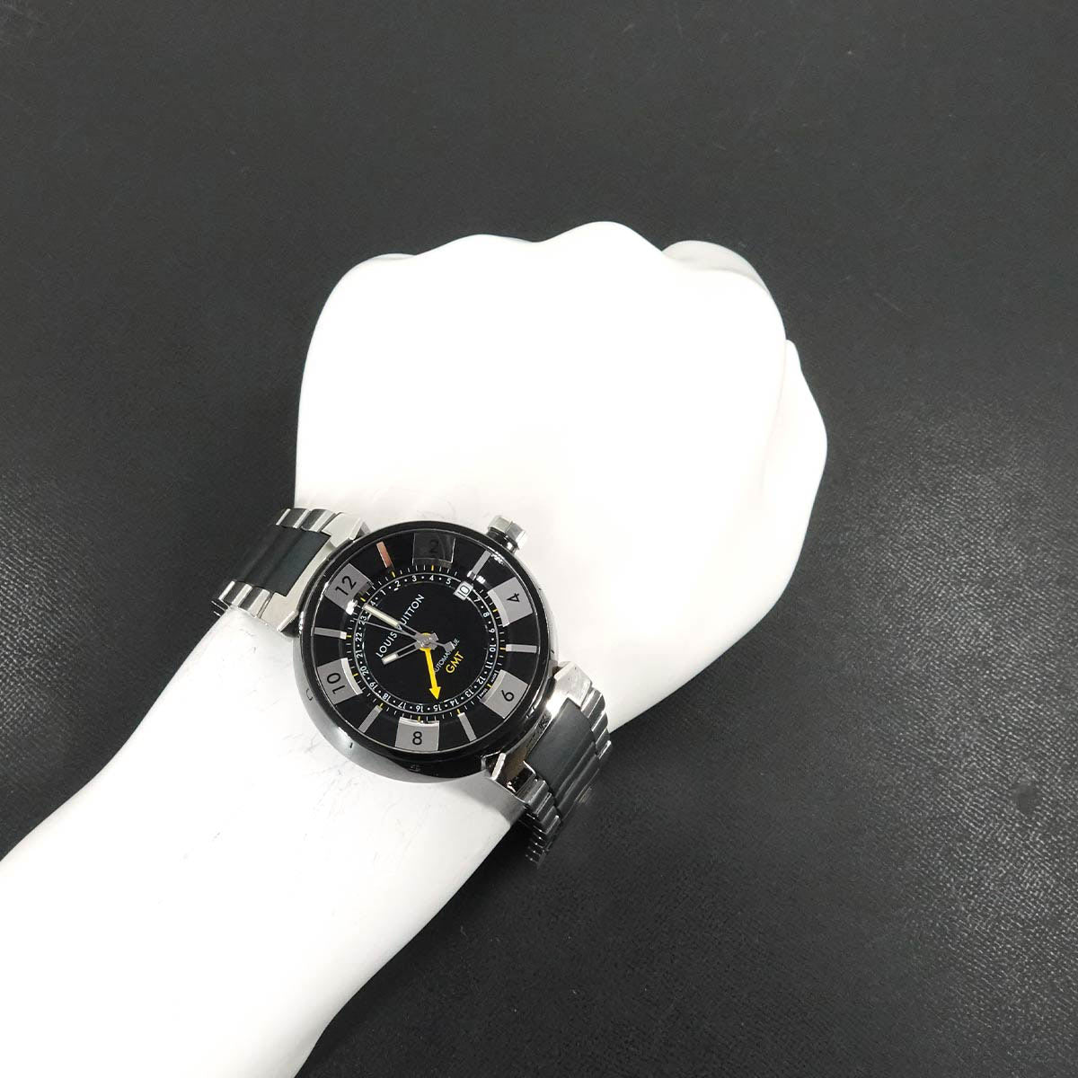 Tambour In Black GMT Q113K Automatic Mens Watch