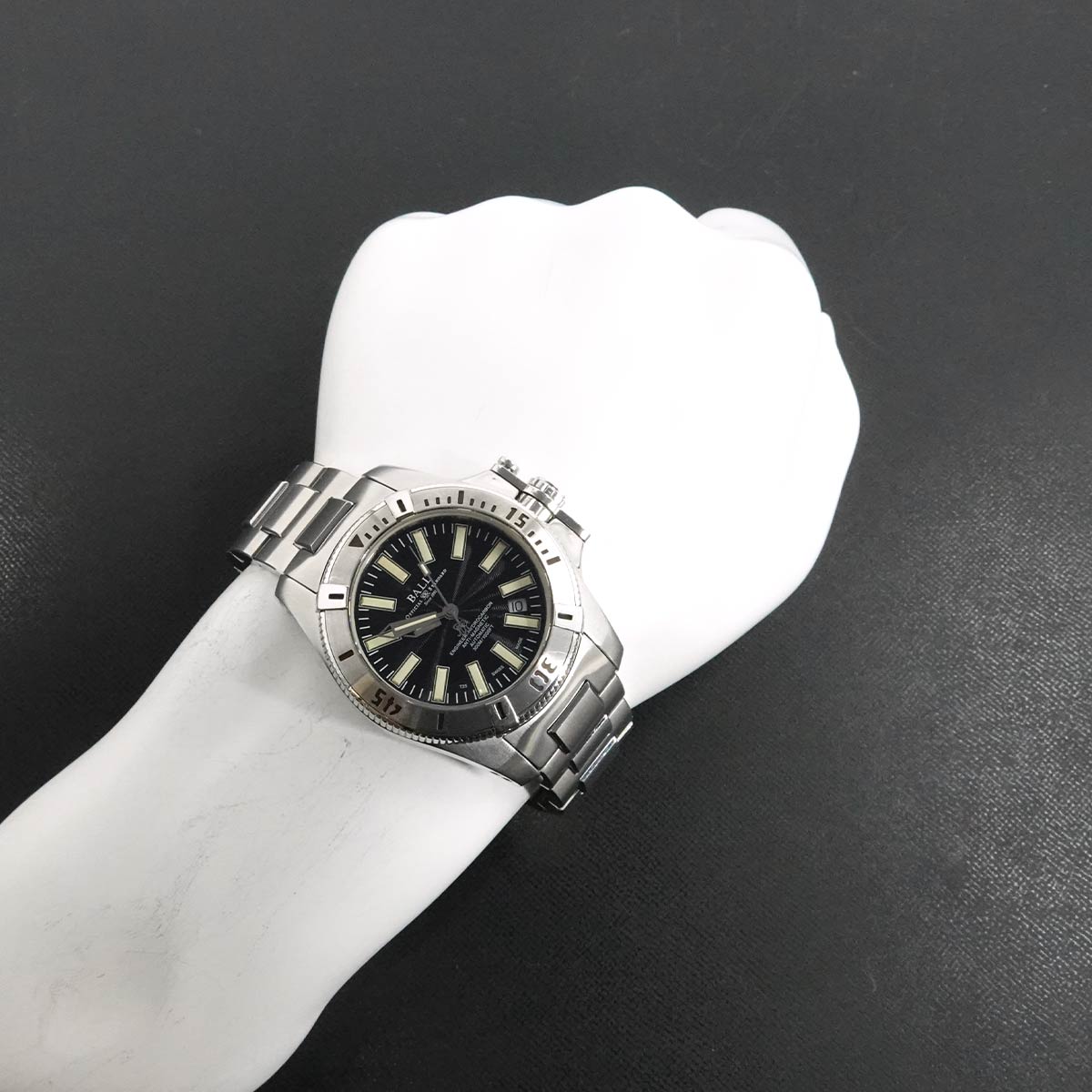 Engineer Hydrocarbon DM1016A Date Automatic Black Dial Mens