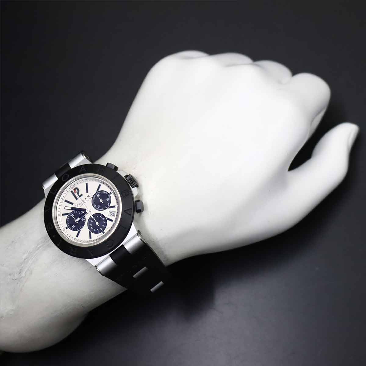 Aluminum AC44TA Chronograph Date Silver Black Dial Mens
