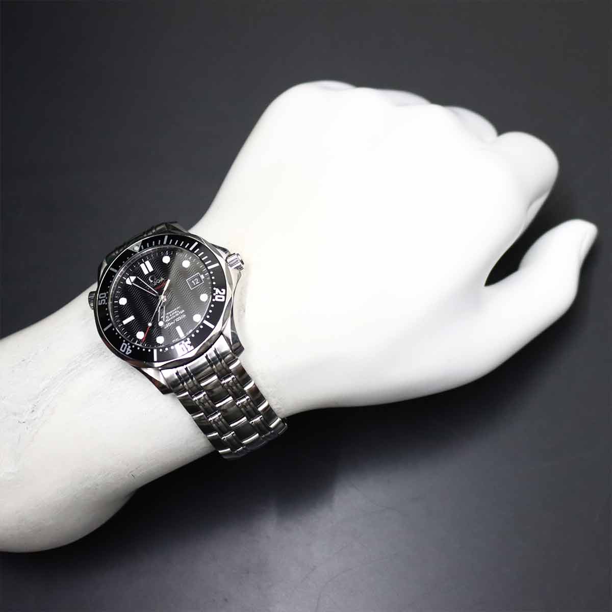 Seamaster 212 30 41 20 01 002 Co-Axial Date Black Dial Mens