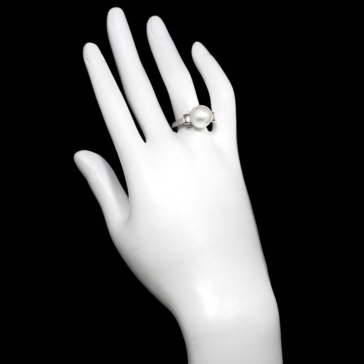 South Sea pearl 11.0mm Diamond 0.36ct Ring Pt size7.5(US)