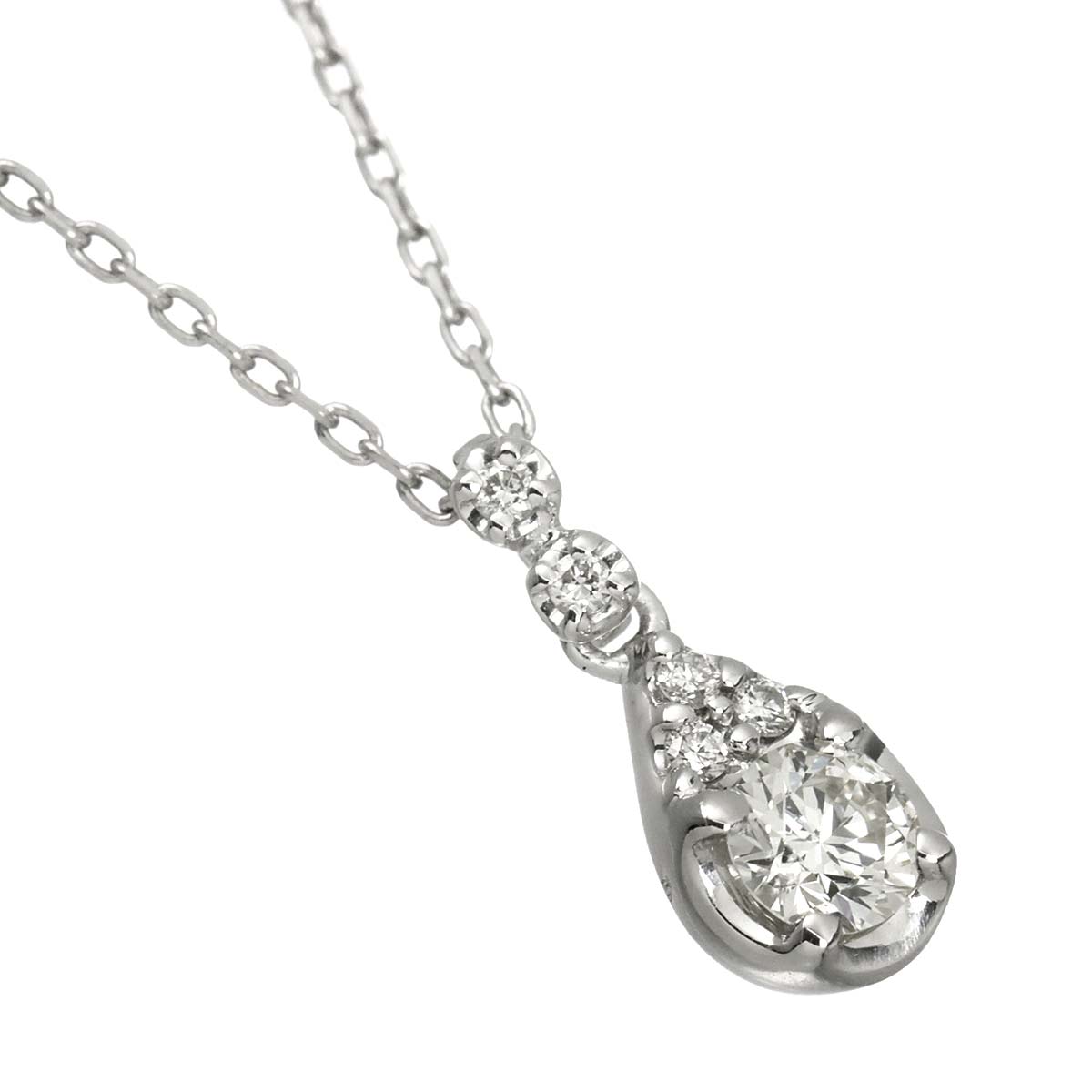 Diamond Necklace 18K WG 750