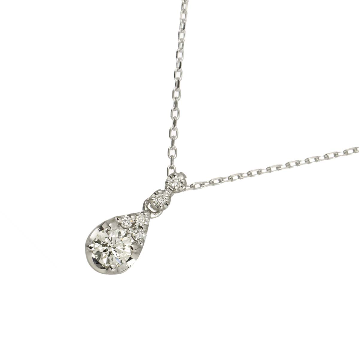 Diamond Necklace 18K WG 750