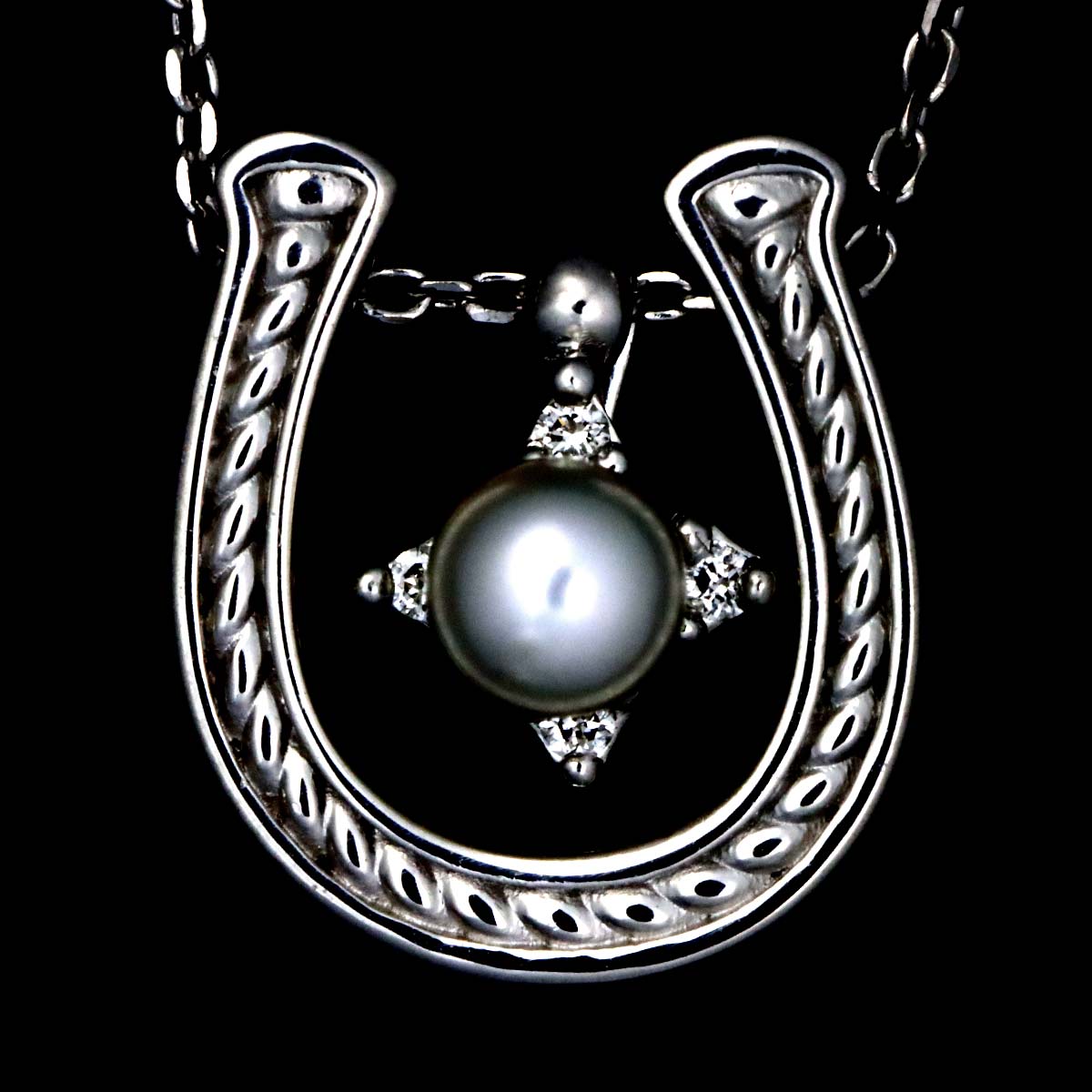 Baby Pearl Diamond 0.01ct Necklace Pt