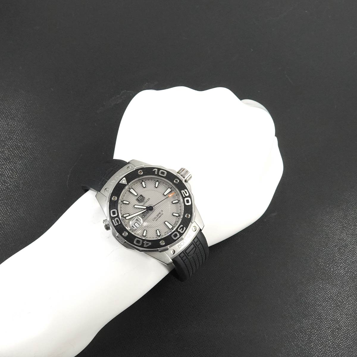 Aqua racer WAJ2111 Gray Dial Date Automatic Mens Watch