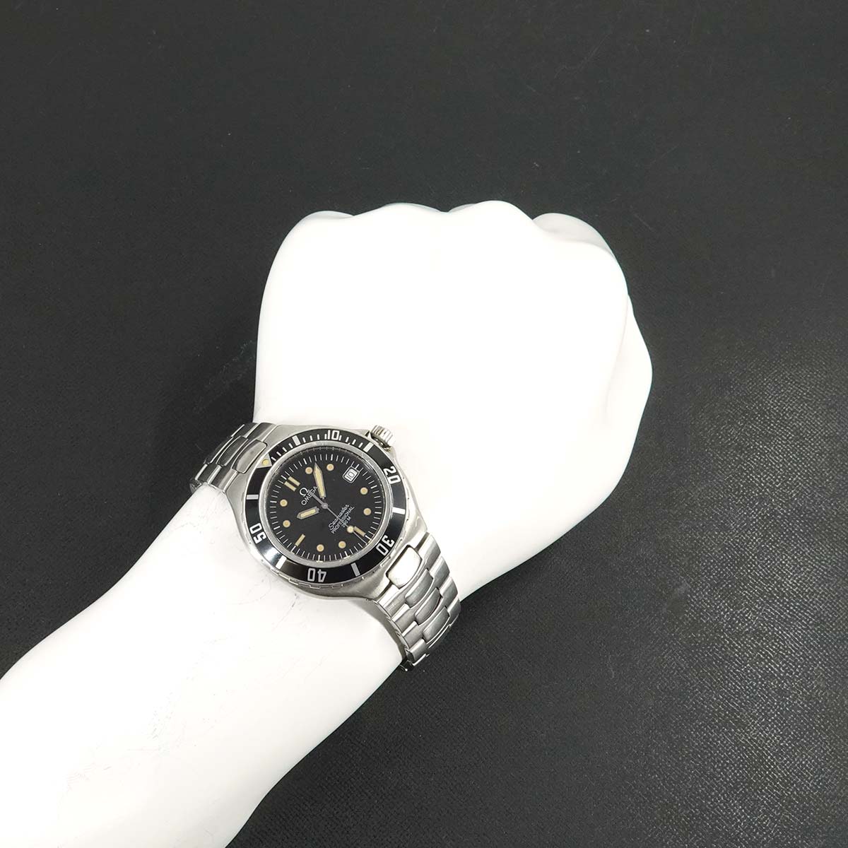Seamaster Professionnel 200 Quartz Black Dial Mens