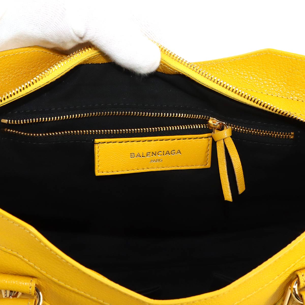 Classic Metallic Edge City Hand Shoulder Bag 390154