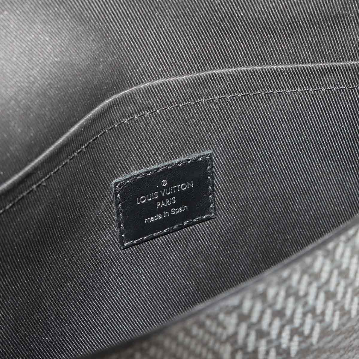 Damier Graphite 3D Studio Messenger Shoulder Bag N50013