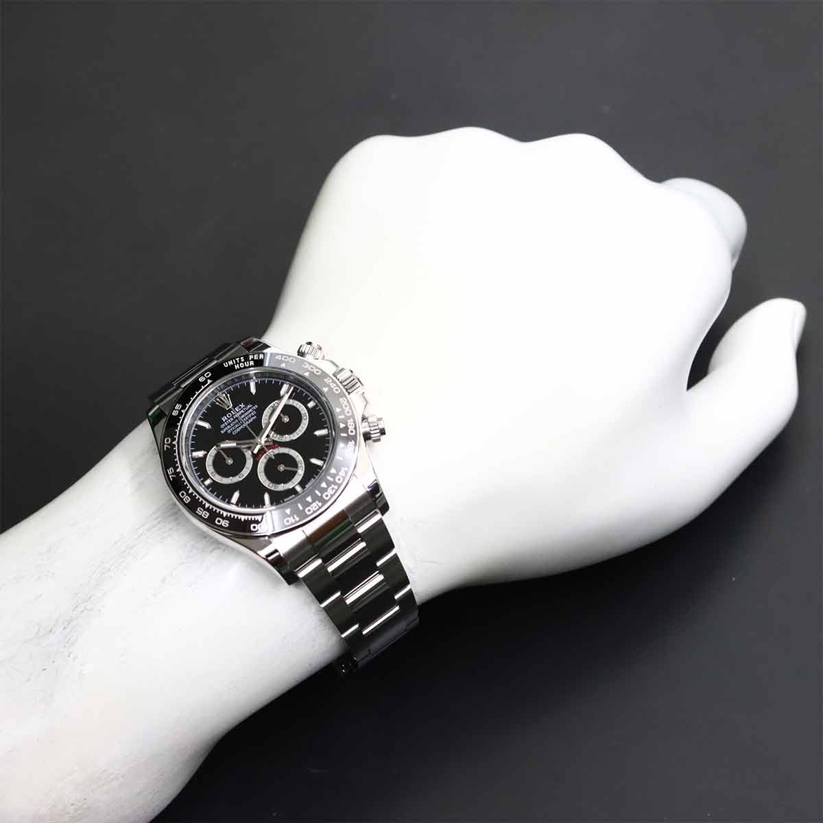 Daytona 126500LN Serial Random Chronograph Black Dial Mens