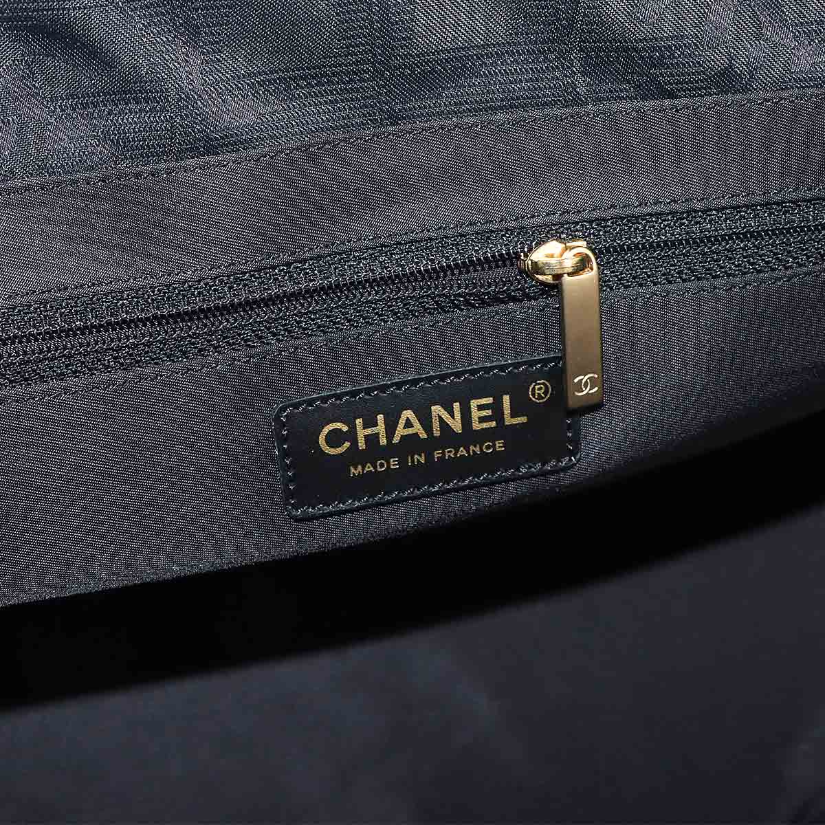 New Travel Line Tote PM Bag Nylon Jacquard Leather Black A20457