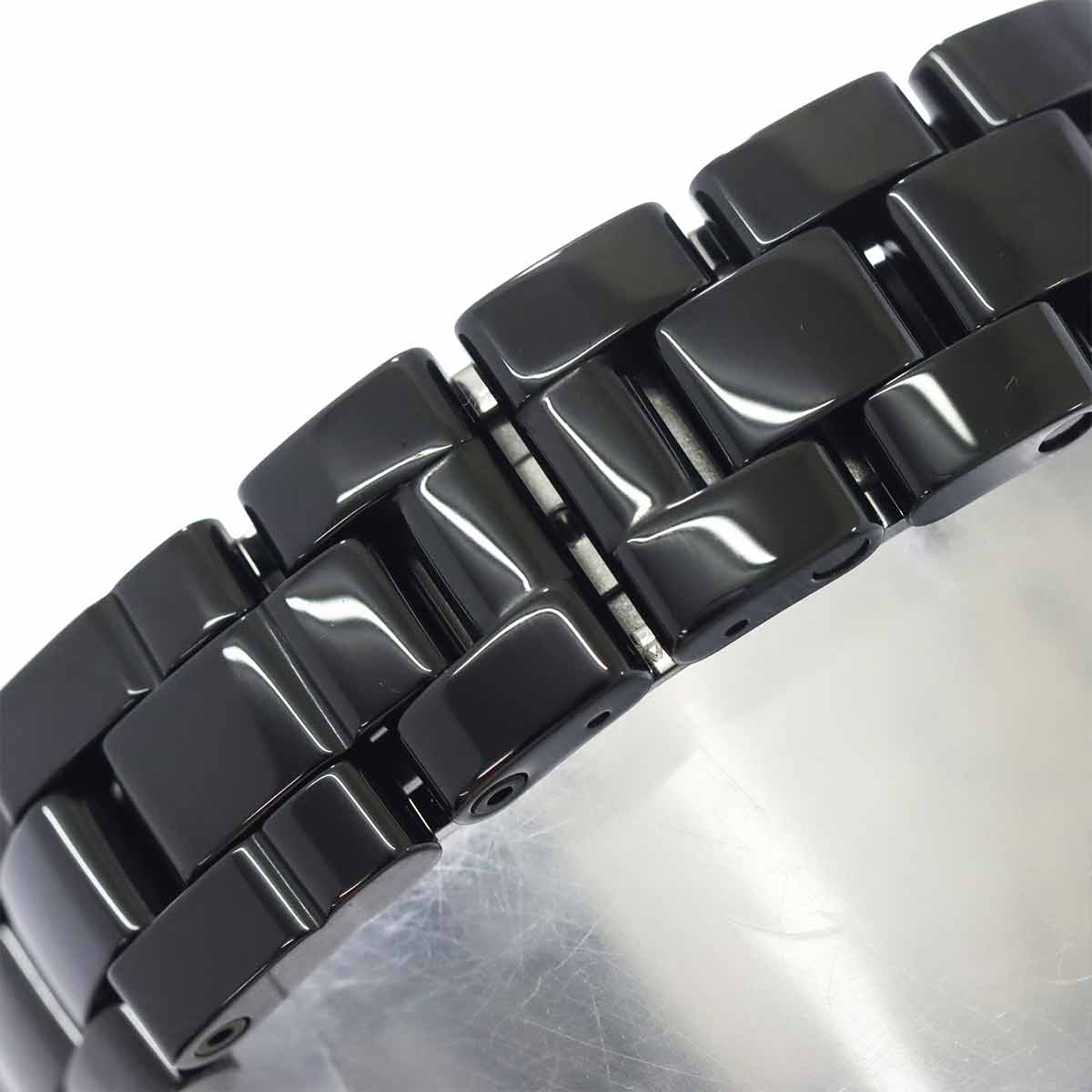 J12 H1625 12P Diamond Quartz Black Dial Ladies Watch