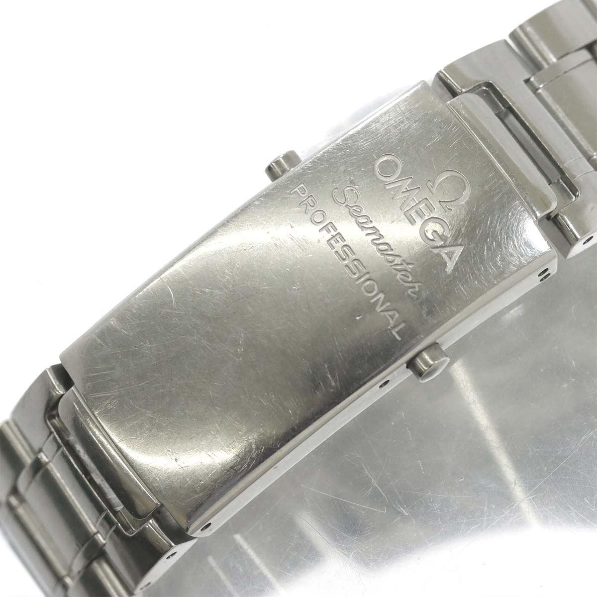 Seamaster Professiona 300 2264 50 Quartz Date Black Dial Mens