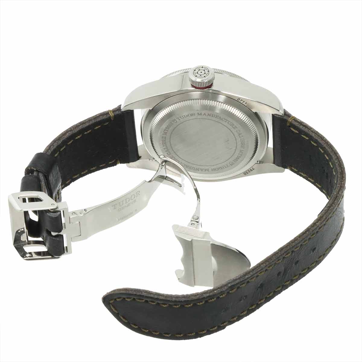 Heritage Black Bay 79230R Automatic Black Dial Mens Watch