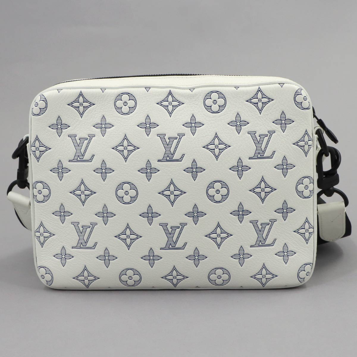 Monogram Shadow Trio Messenger Shoulder Bag White M24754