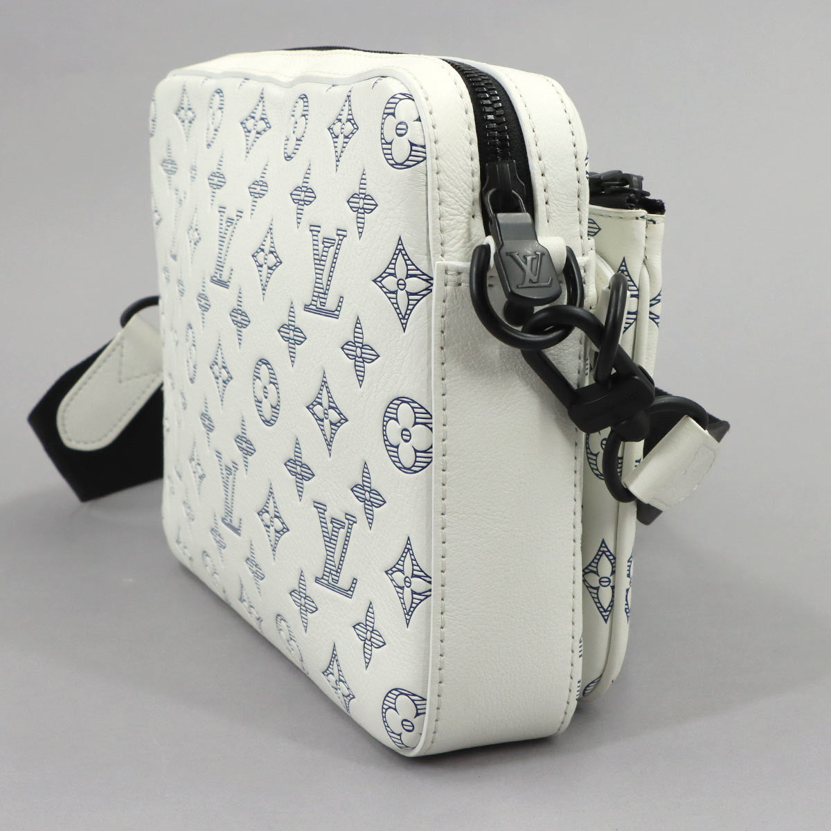 Monogram Shadow Trio Messenger Shoulder Bag White M24754