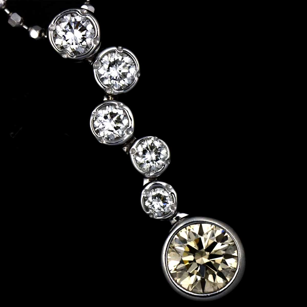 Brown Diamond 0.30ct Diamond 0.20ct Necklace Platinum