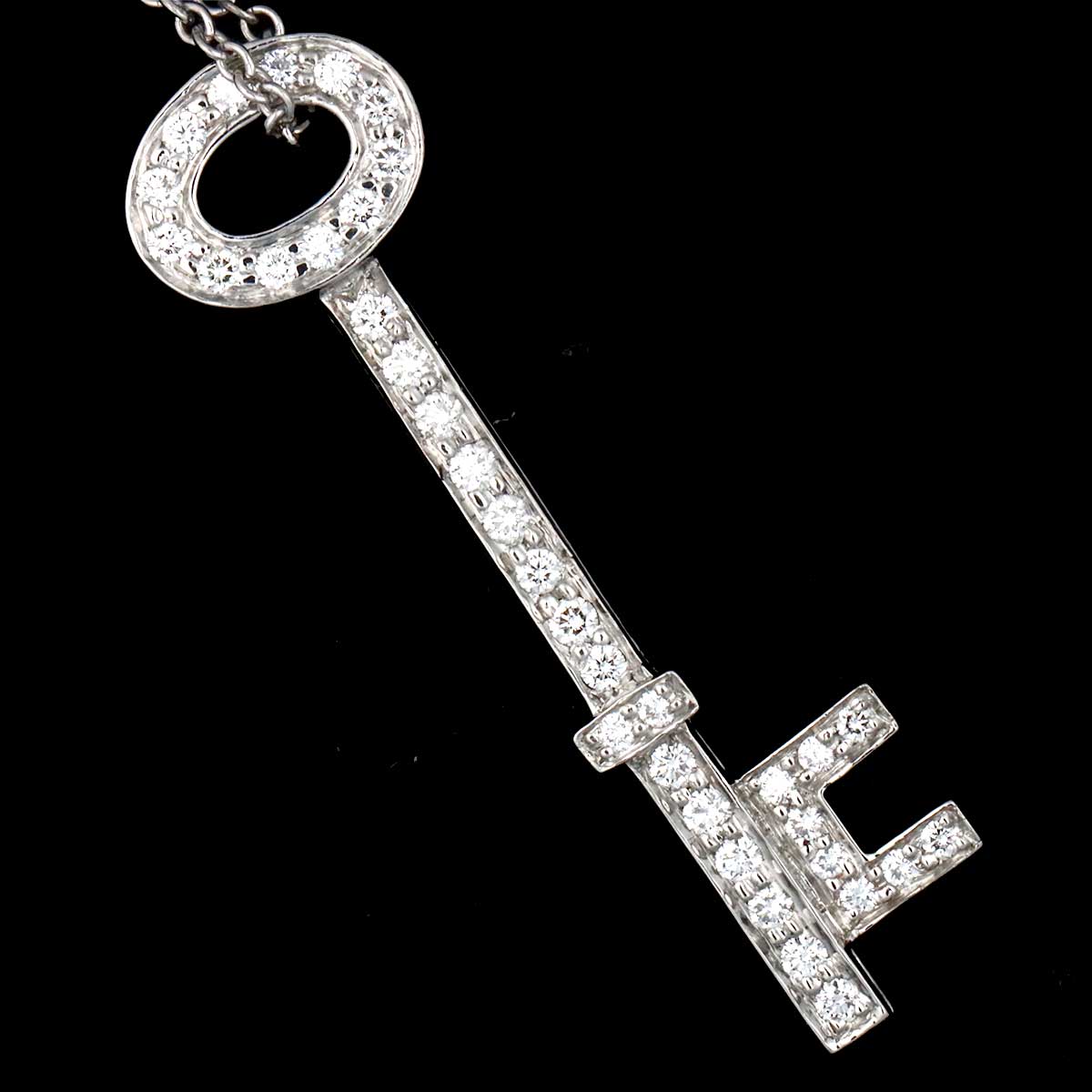 Oval Key Diamond Necklace Platinum