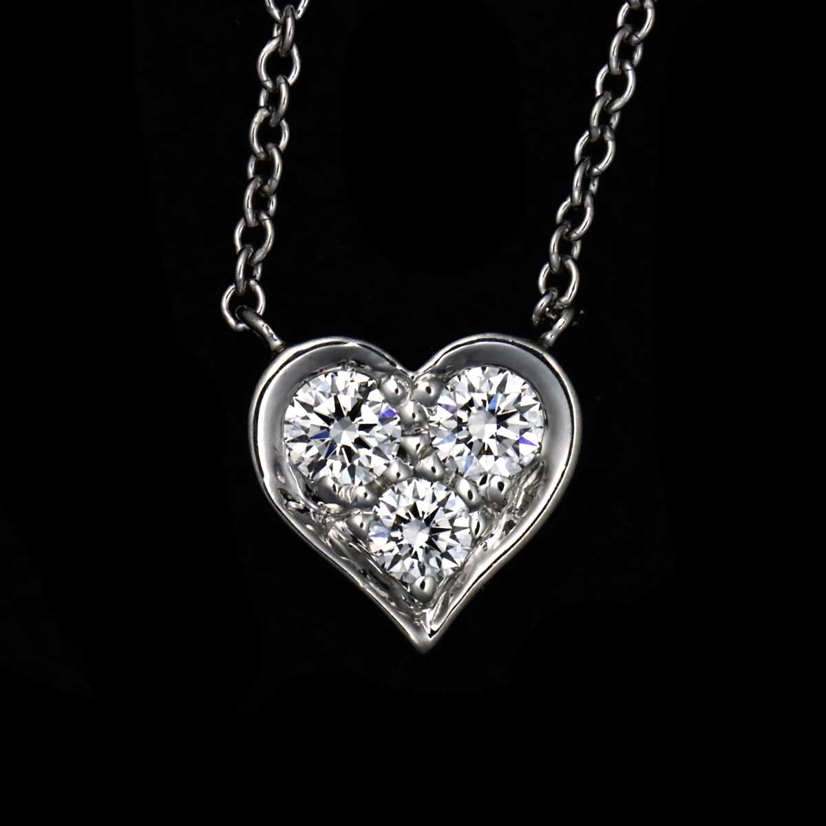 Sentimental Heart Diamond Necklace Platinum