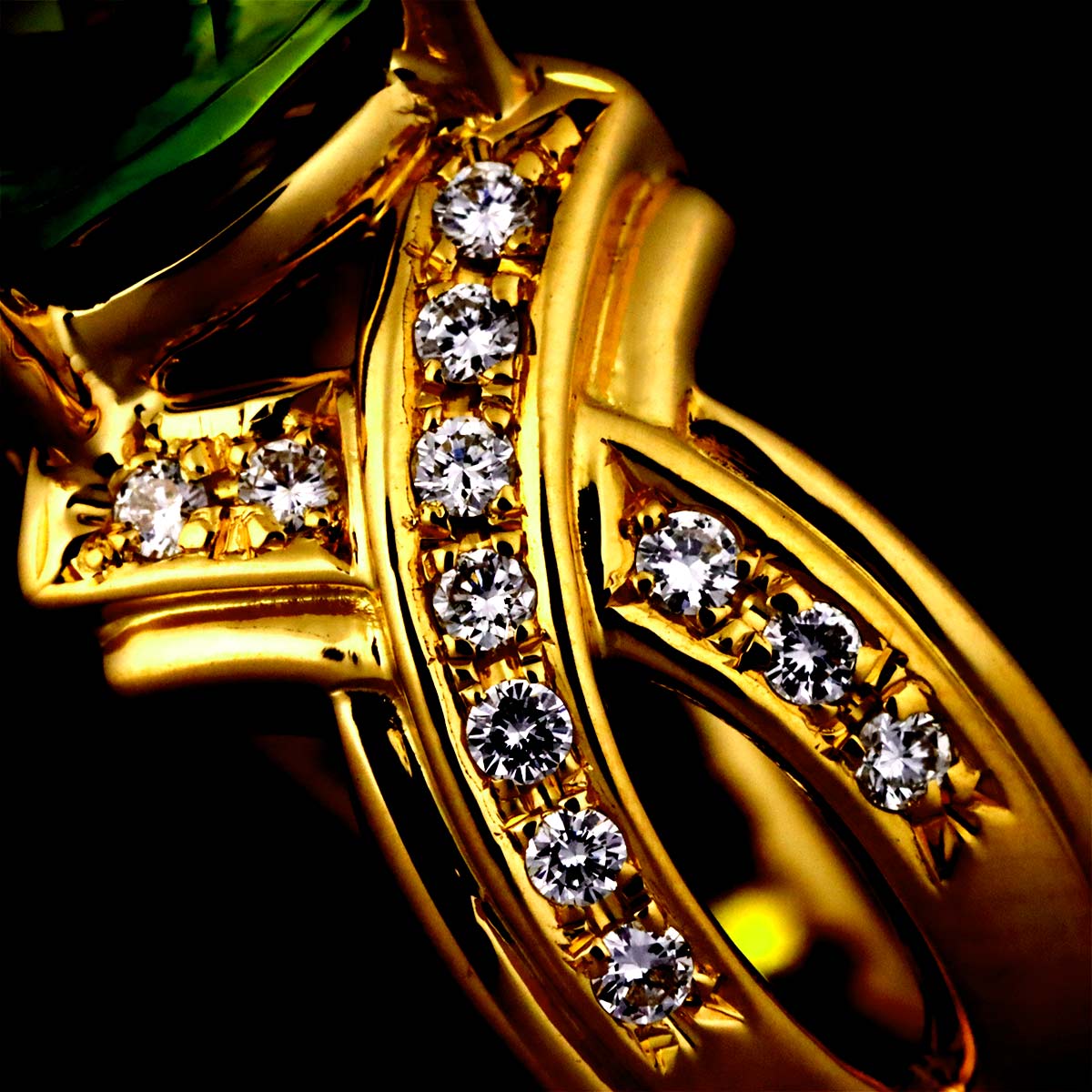 Sphene 3.390ct Diamond 0.22ct Ring 18K YG 750 size7.25(US)