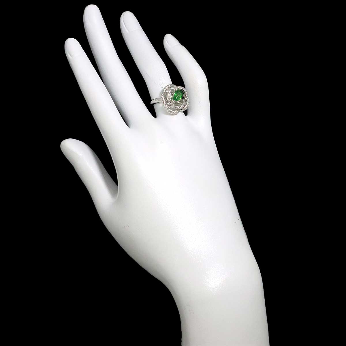 Garnet 0.67ct Diamond 0.26ct Ring 18K WG 750 size6-6.25(US)