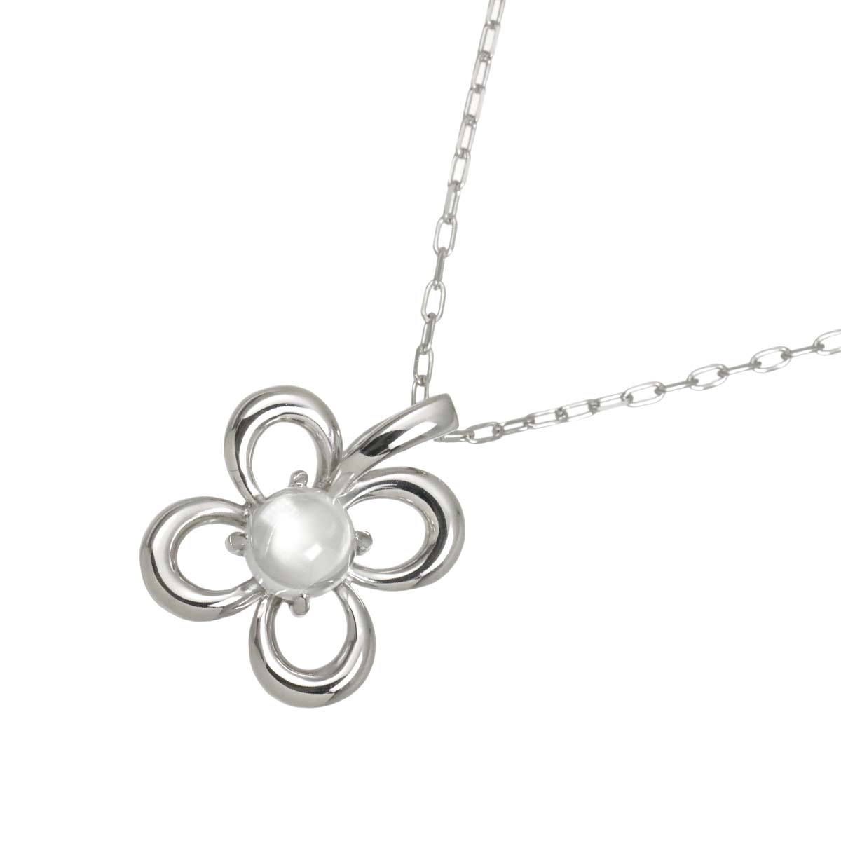 Quartz Necklace 18K WG 750