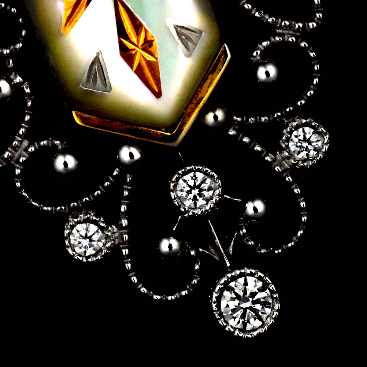 Pique Diamond 0.21ct MOP Necklace 18K WG YG 750
