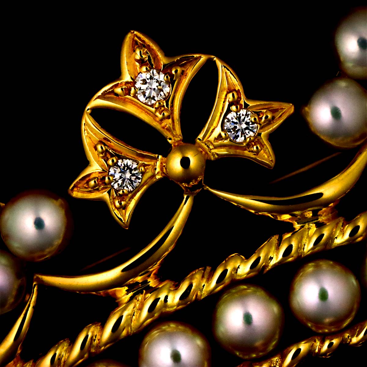 Akoya pearl 7.2-3.2mm Diamond Brooch 18K Yellow Gold 750