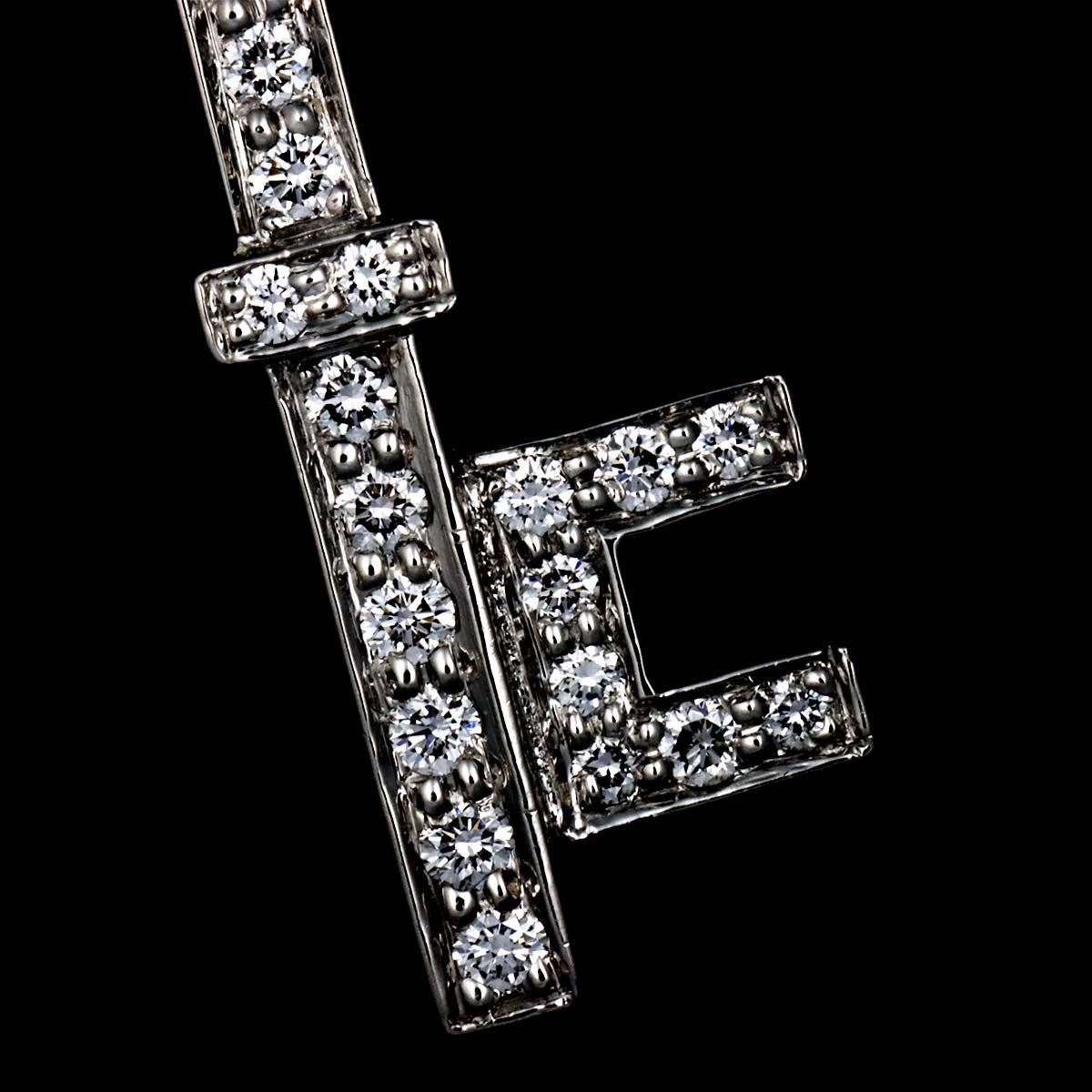 Oval Key Diamond Long Necklace Platinum