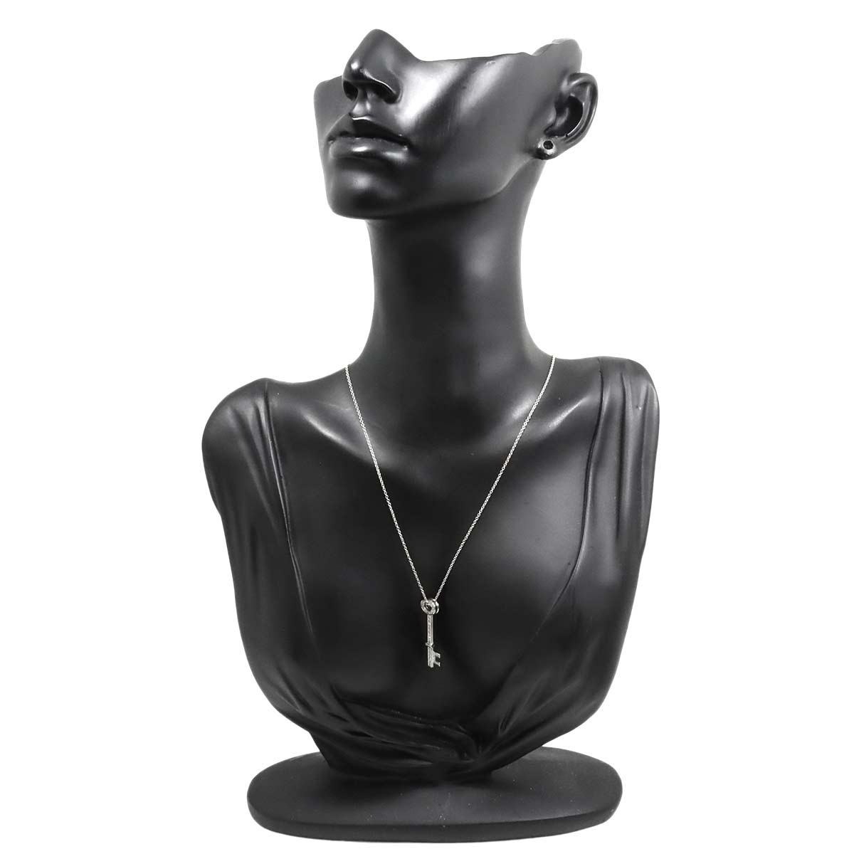 Oval Key Diamond Long Necklace Platinum
