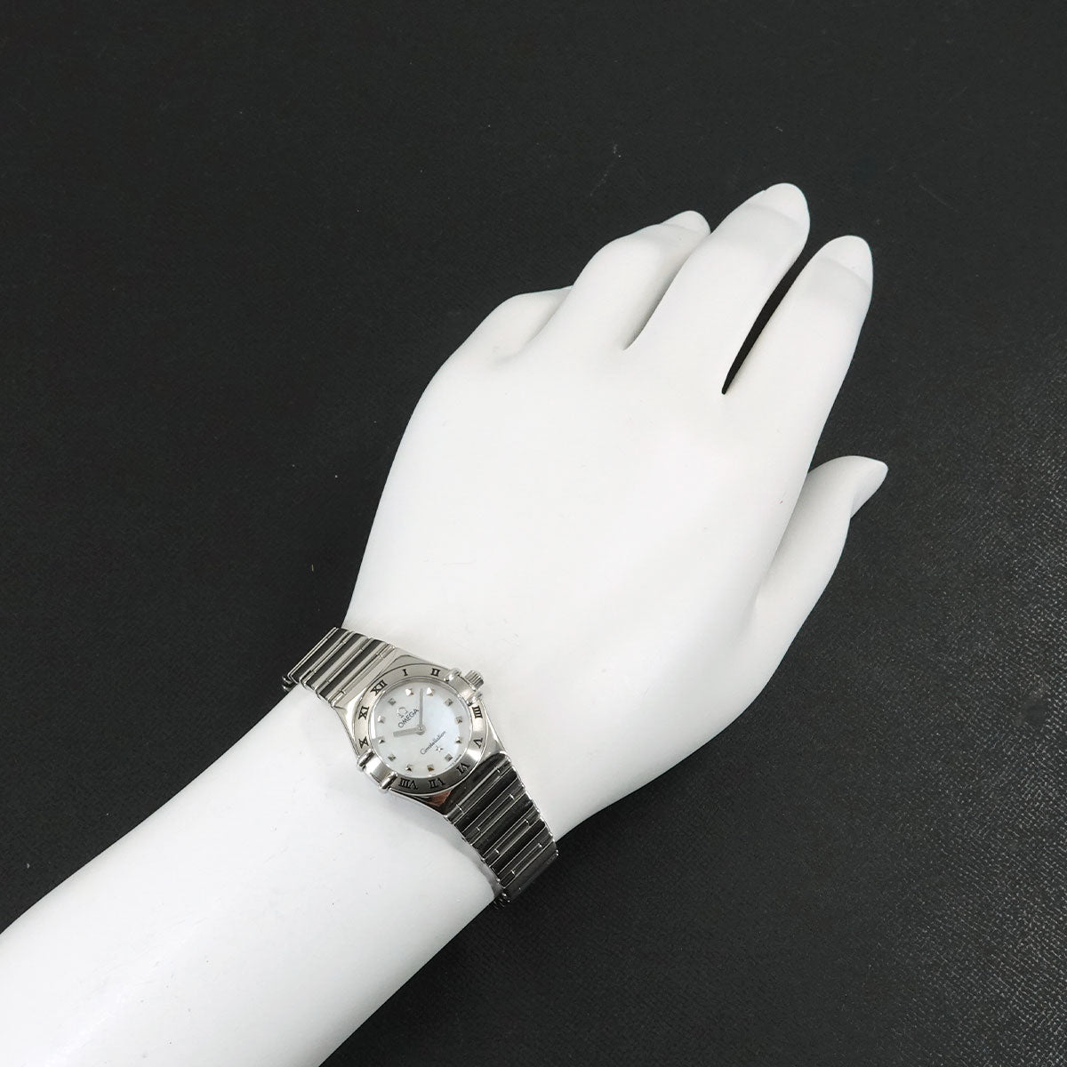 Constellation Mini My Choice 1561.71 White Shell Dial Ladies