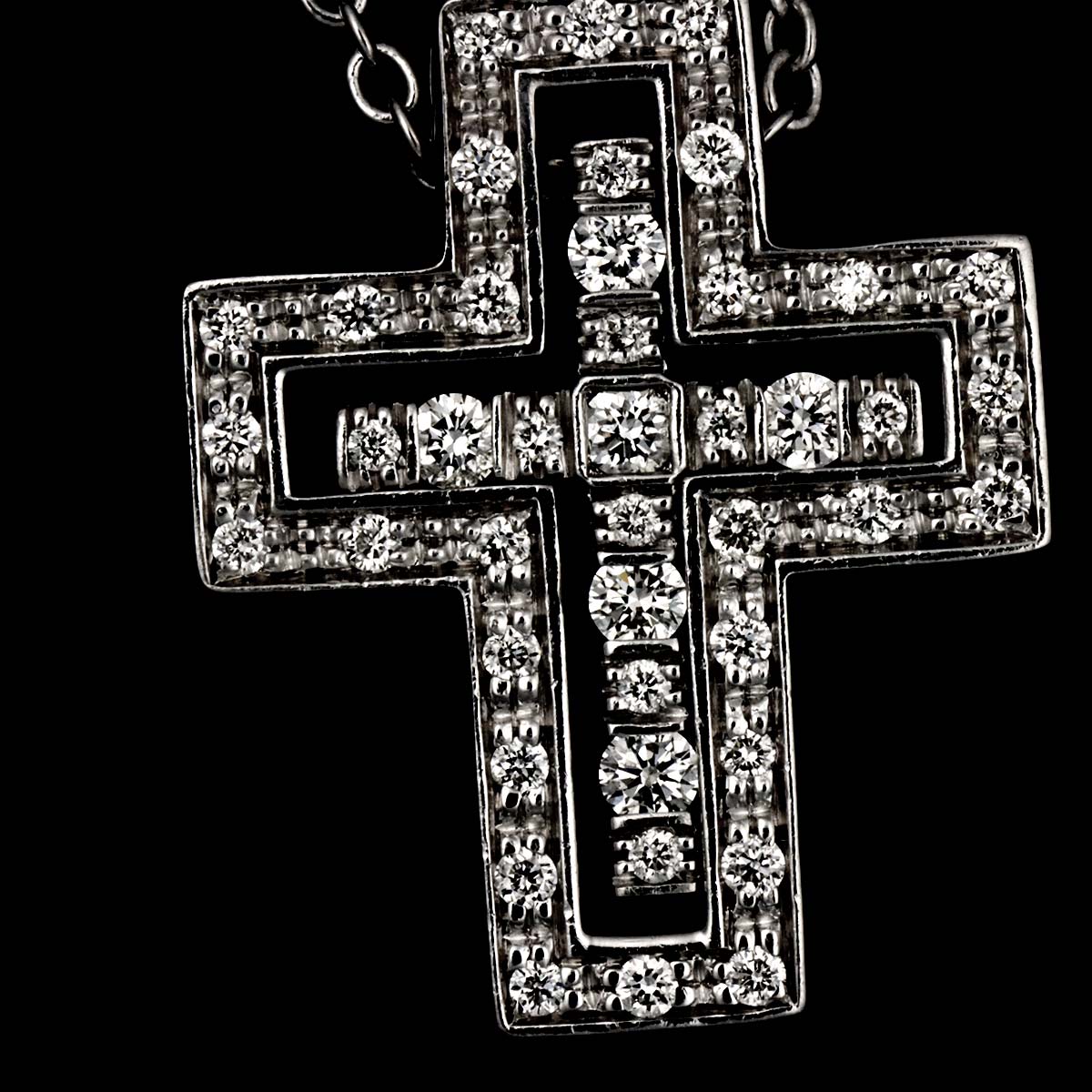 Belle Epoque XXS Diamond Cross Necklace 18K WG 750