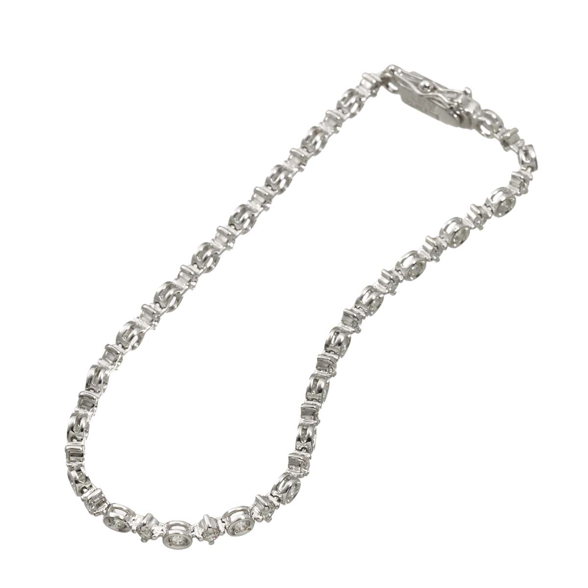 LINE Diamond 1.50ct Bracelet 18K White Gold 750
