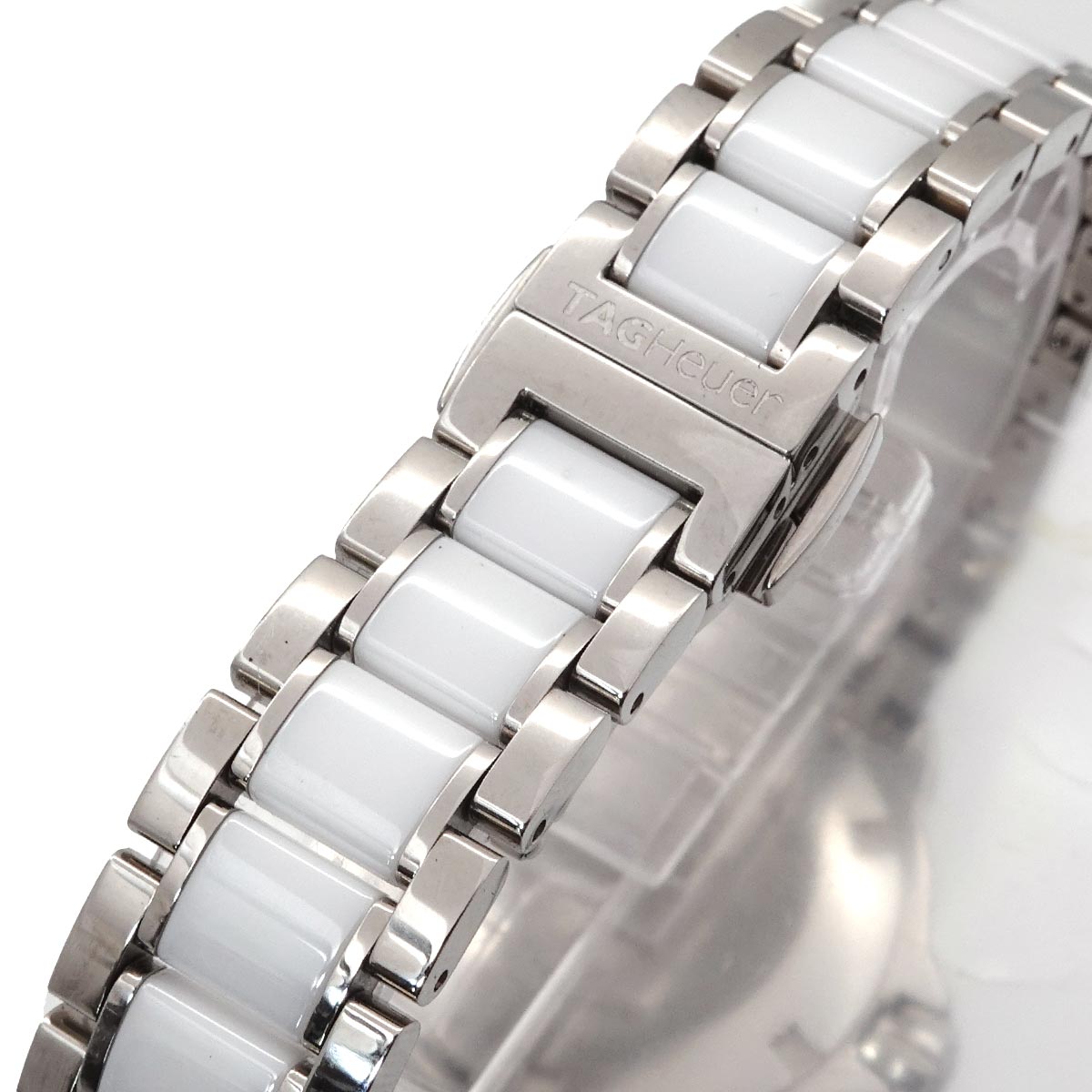 Formula 1 WAH1213 Diamond Bezel Date White Dial Ladies