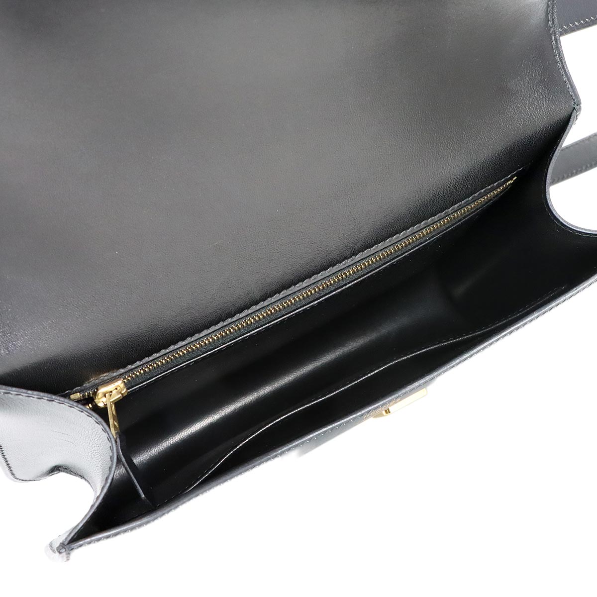 Constance 23 Shoulder Bag Box Calf Leather Black Purse