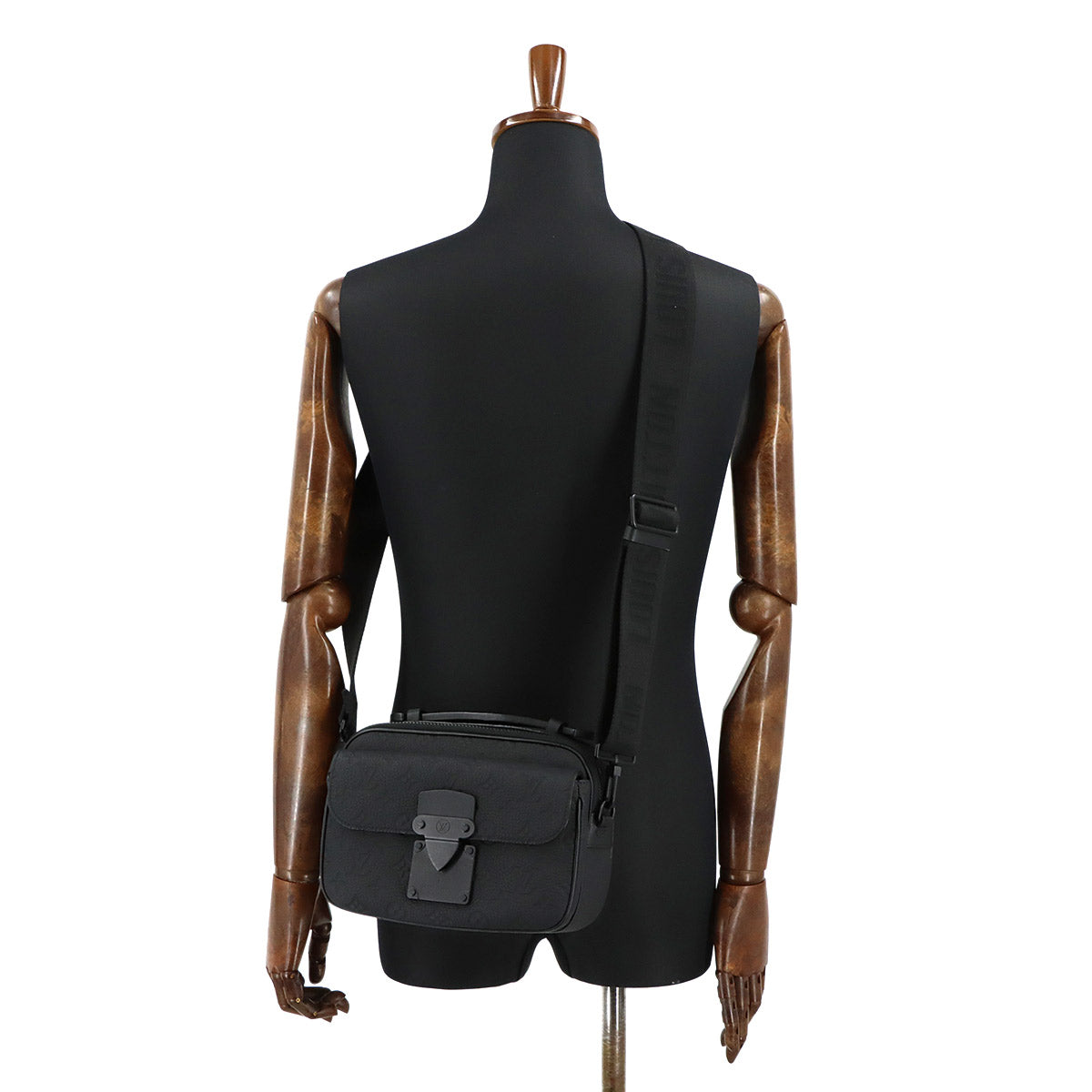 Monogram Taurillon S Lock Messenger Hand Shoulder Bag