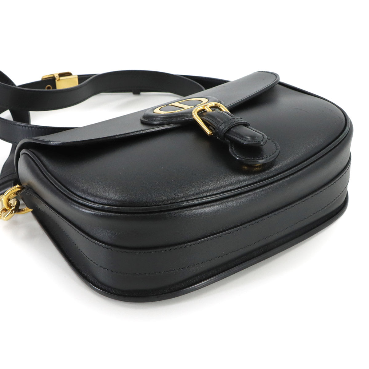 BOBBY Medium Shoulder Bag Leather Black Purse