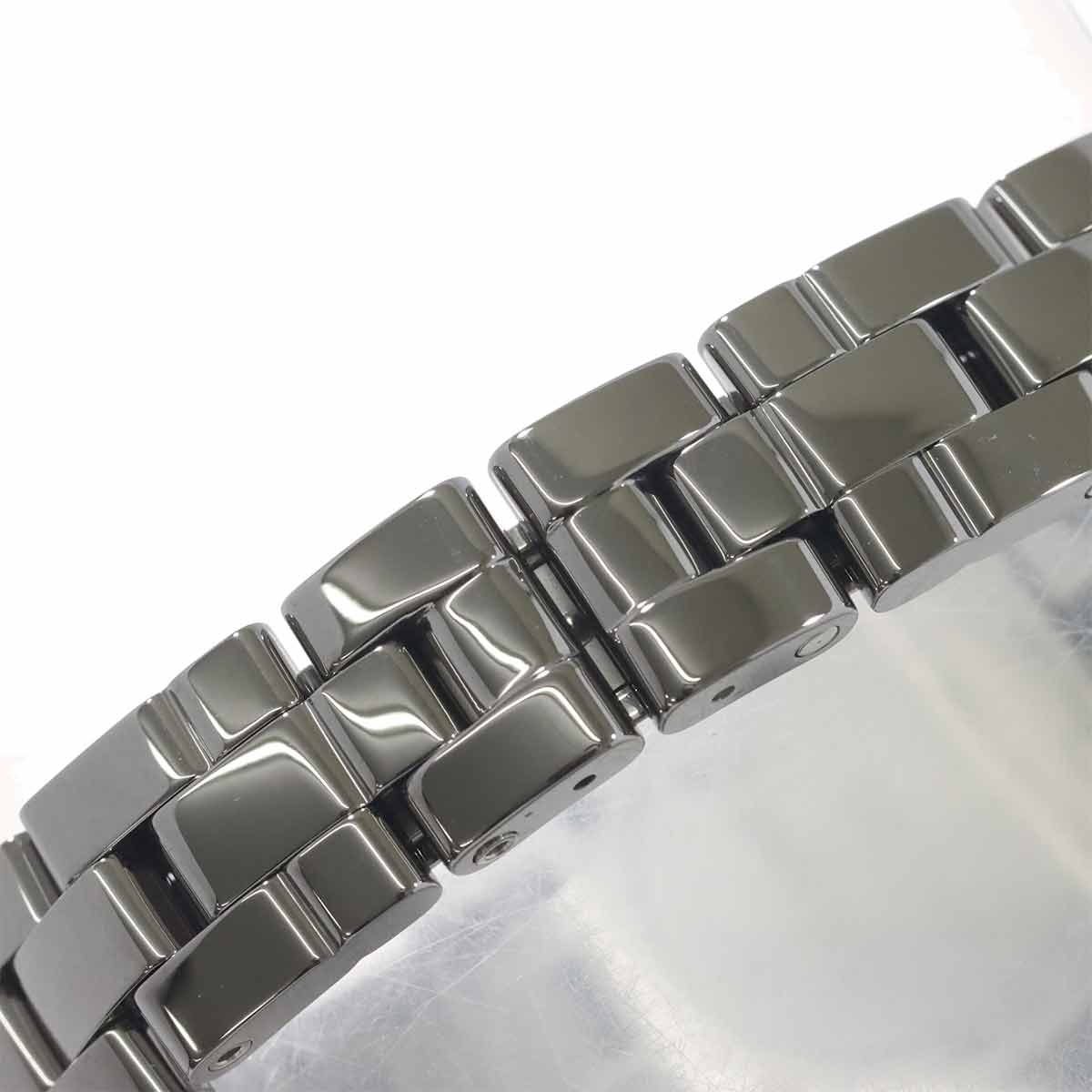 J12 Chromatic 29mm H3401 8P Diamond Quartz Silver Dial Ladies