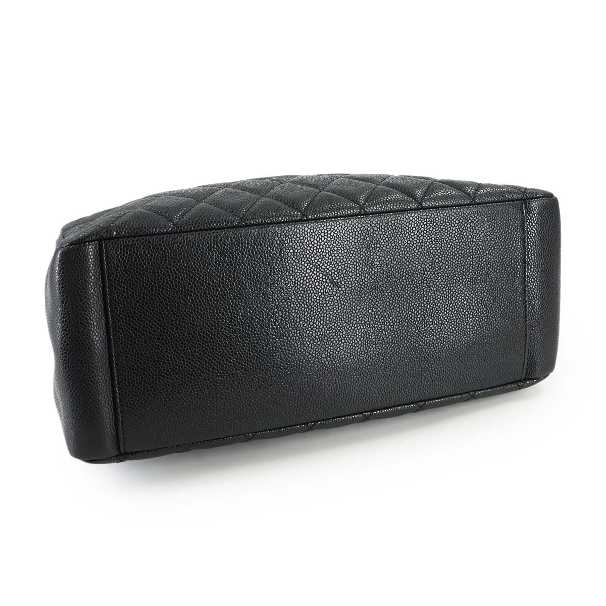 Matelasse Grand Shopping Tote Bag Leather Black GST A50995