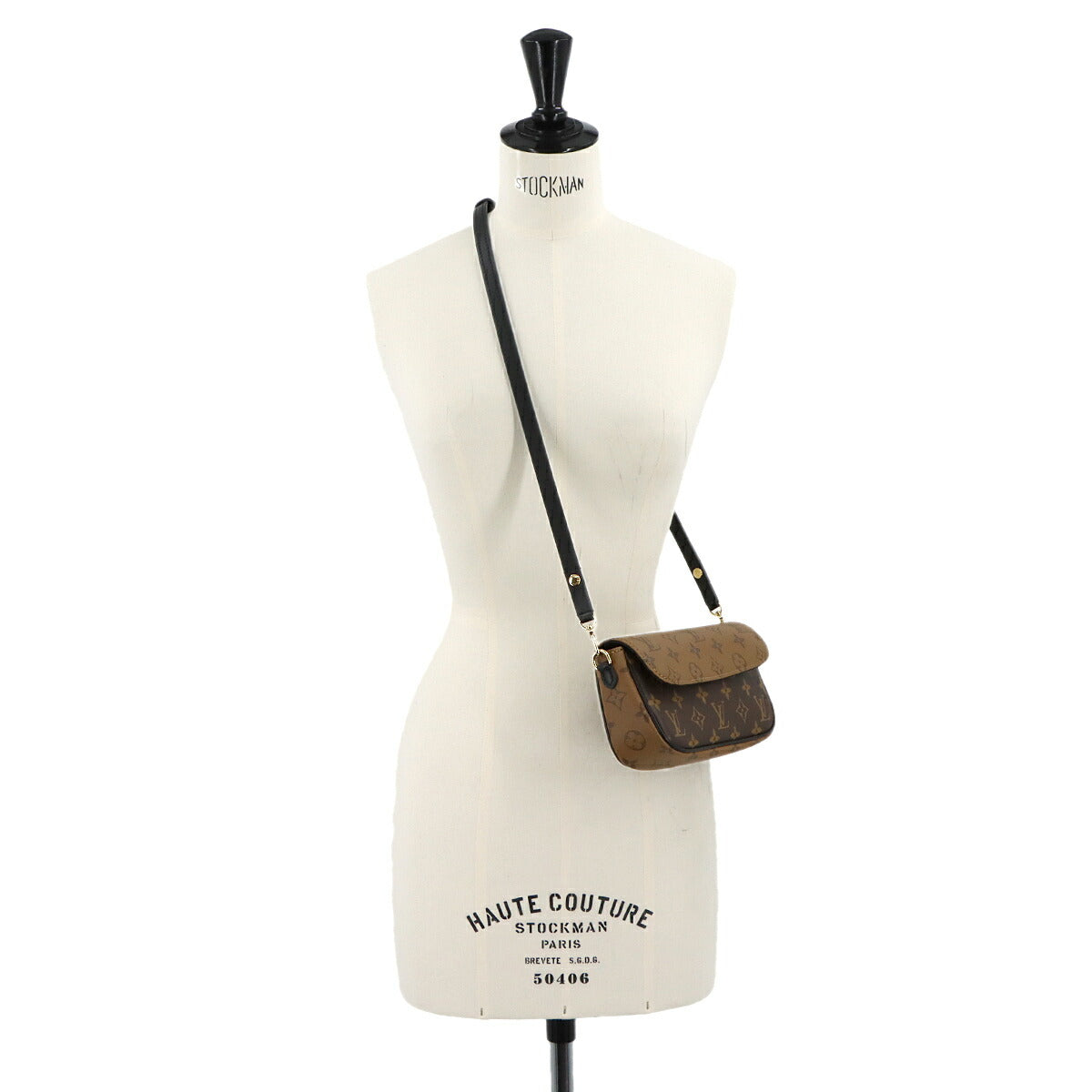 Monogram Reverse Wallet On Chain Ivy Shoulder Bag M26587