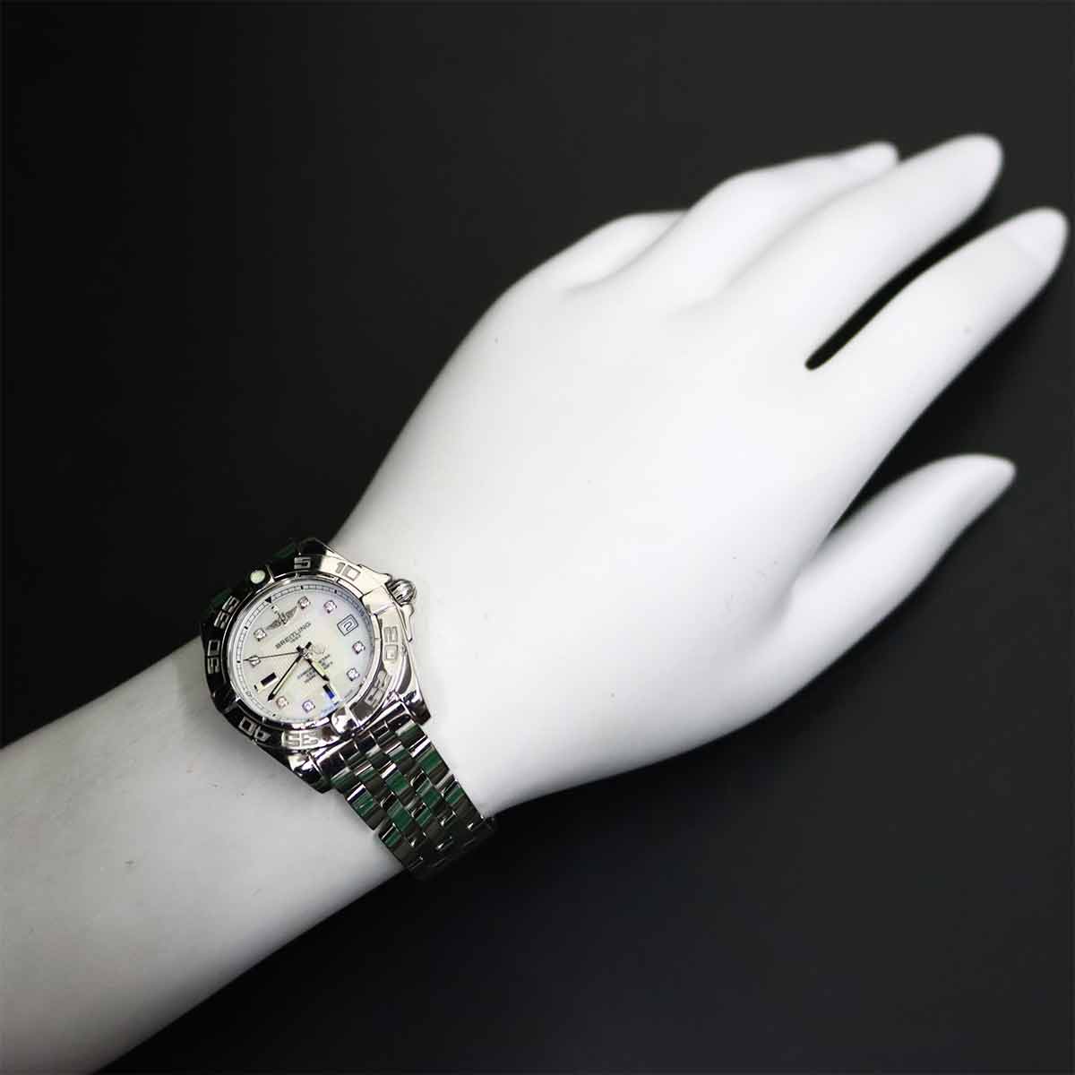 Galactic A71356 Date Quartz White Shell Dial 8P Diamond