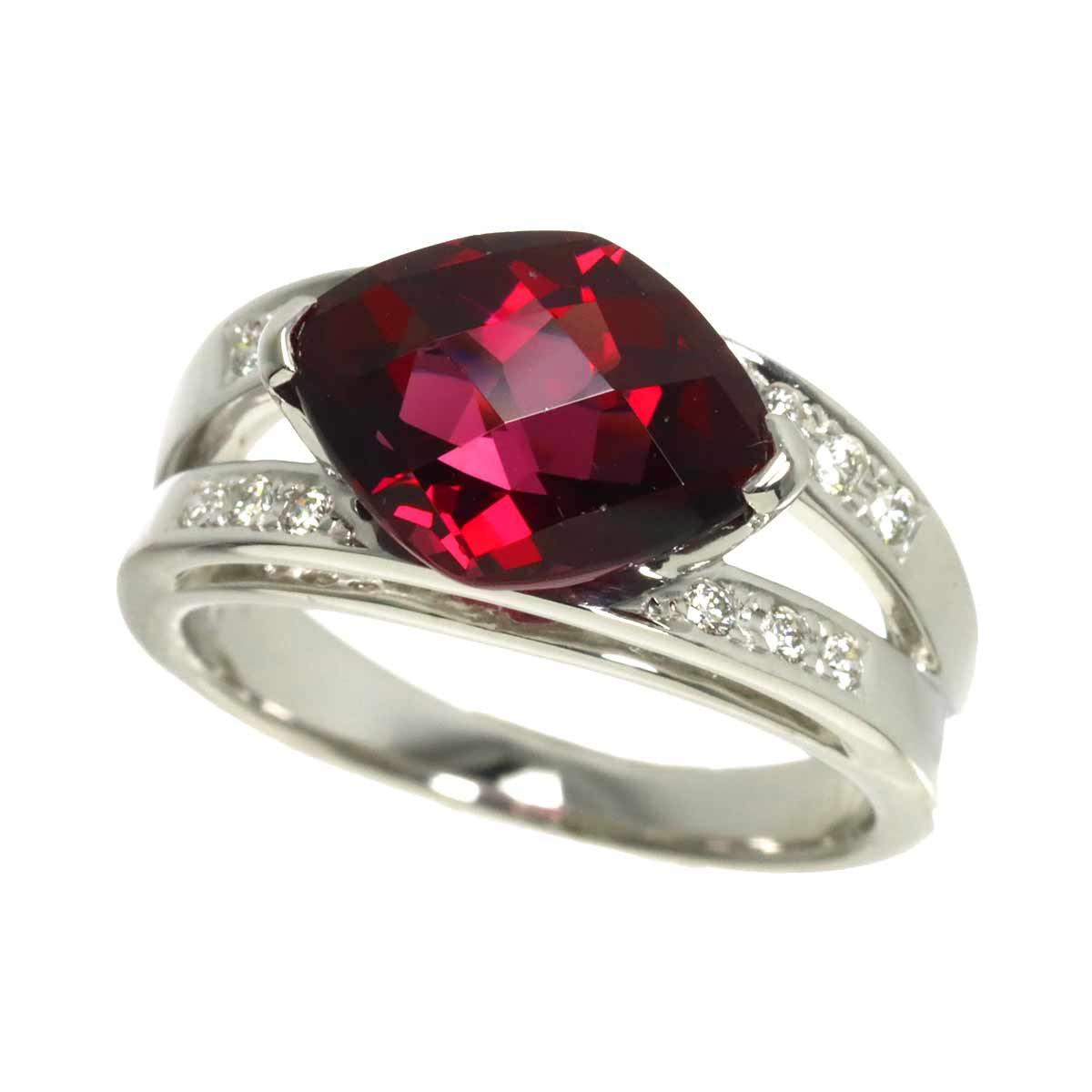 Garnet 4.33ct Diamond 0.11ct Ring 18K WG 750 size6(US)